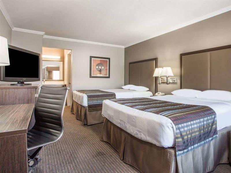Super 8 By Wyndham Mountain View Motel Ngoại thất bức ảnh